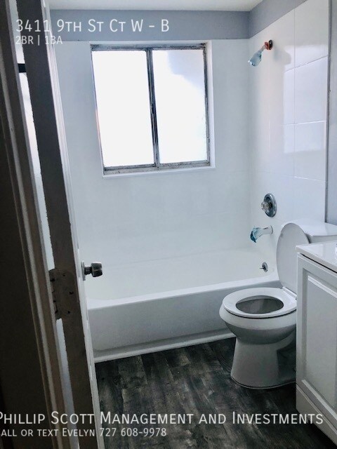 Photo - 3411 9th St Ct W Unidad B