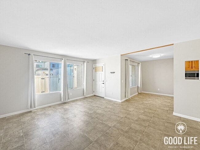 Photo - Spacious 3BD/2.5BA Two-Story Condo in Southwest Chula Vista with Kitchen Island, In-Unit Laundry ... Unit 29