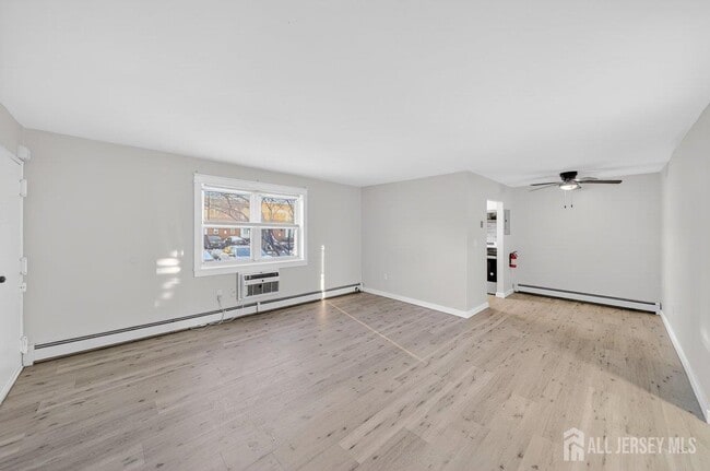 Photo - 289 Main St Unit 11N