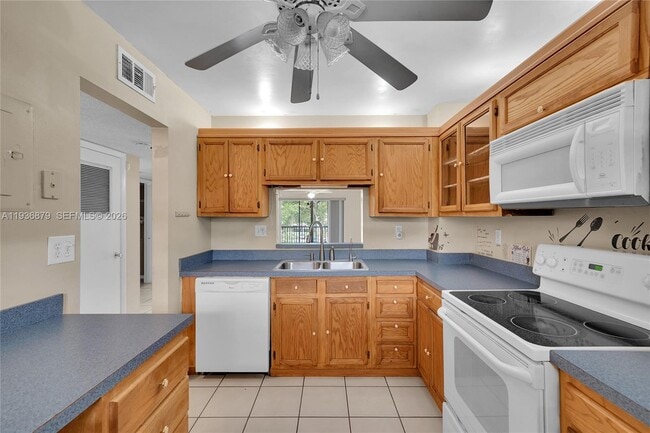 Photo - 1100 NW 87th Ave Unit 306