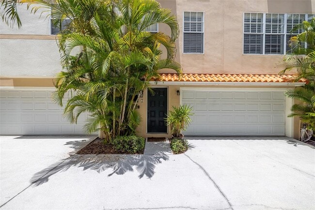 509 S Matanzas Ave