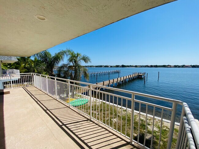 Photo - 1100 S Lake Dr Unit 6