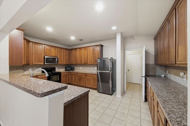 Photo - 5917 Stone Mountain Rd