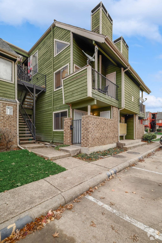 Building Photo - 9823 Walnut St Unit L304 Rental