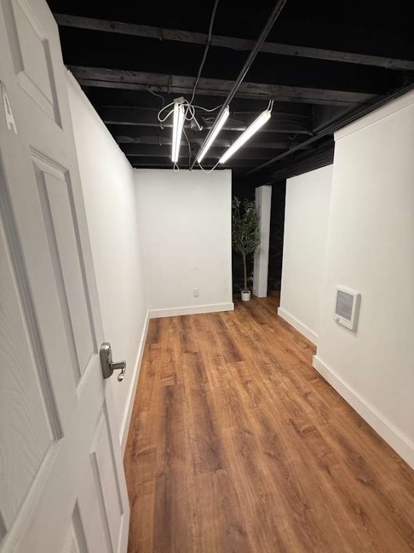 Photo - 82 W Broadway Unidad Room A