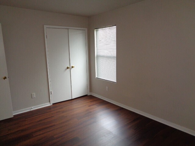 Photo - 5034 Redwing Brook Trail