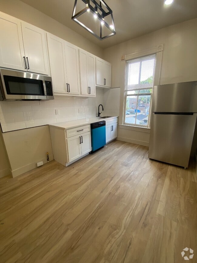 Building Photo - 2209 Shenandoah Ave Unit 2209 Shenandoah Ave Rental