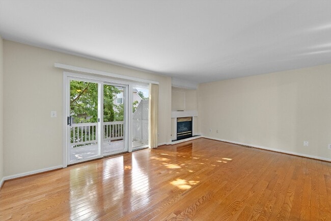 Photo - This move-in ready, professionally cleaned 3-bedroom, 3.5-bathroom townhouse in Reston Town Cente...