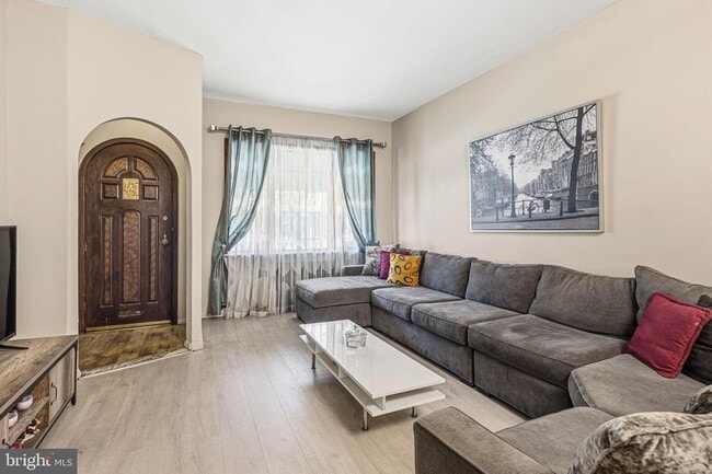 Photo - 1320 Mifflin St