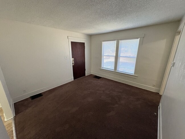 Photo - 2801 F St Unidad #1