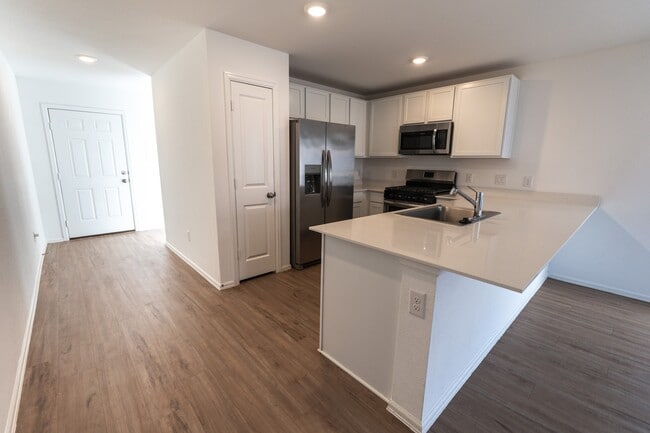 Photo - 27006 Breakaway Ln