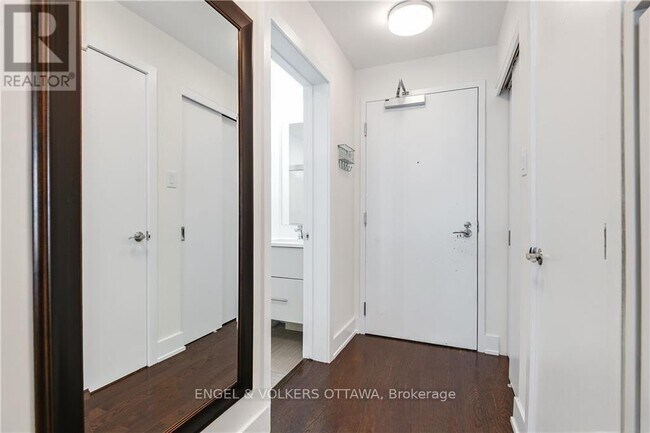 Photo - 108 Richmond Rd Unit 208