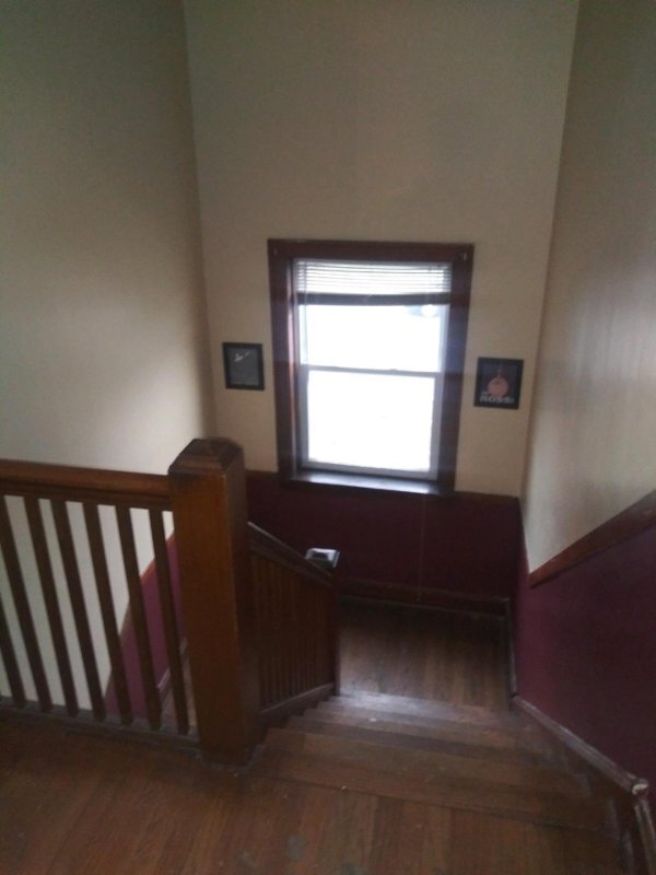 Photo - 3235 N Lockwood Ave Unidad 1