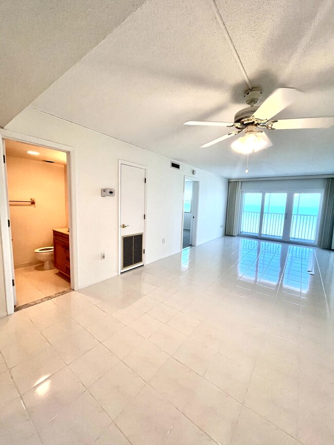 Photo - 633 Alhambra Rd Unit 703