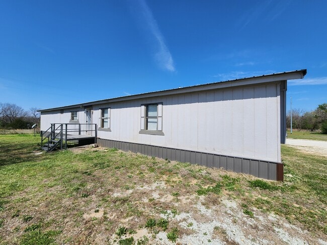 Building Photo - 10916 County Rd 1515