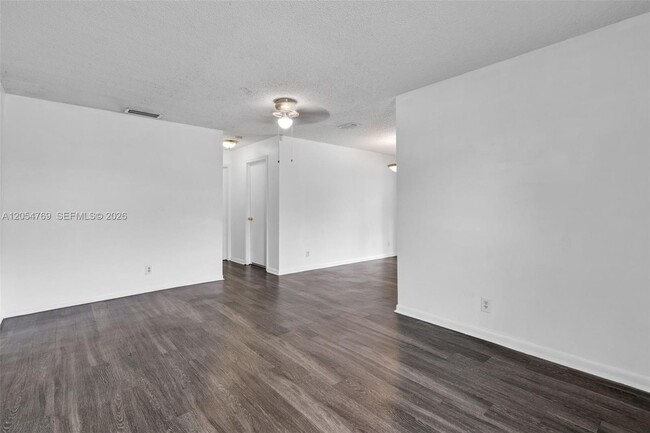 3201 NW 4th Terrace
