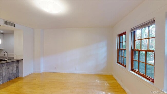 2-78 Burns St Unit 1