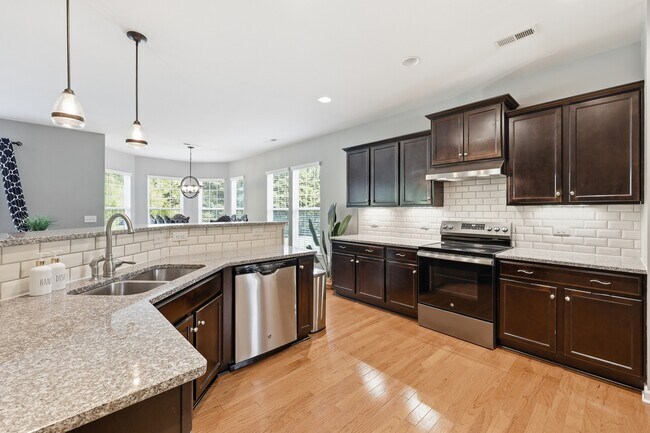 Photo - 10580 Skipping Rock Ln NW