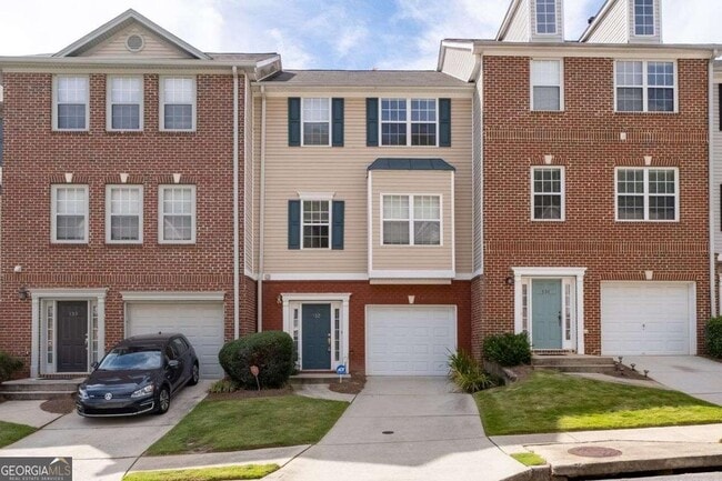 Building Photo - 532 Lantern Wood Dr