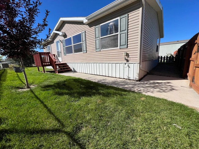 3 Bedroom 2 Bath Modular Home with Many Am... - 3 Bedroom 2 Bath Modular Home with Many Am...