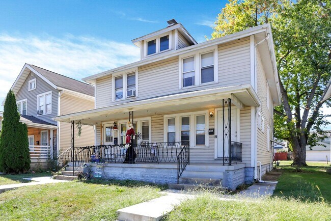 Photo - 45-47 N Hague Ave Unit 47