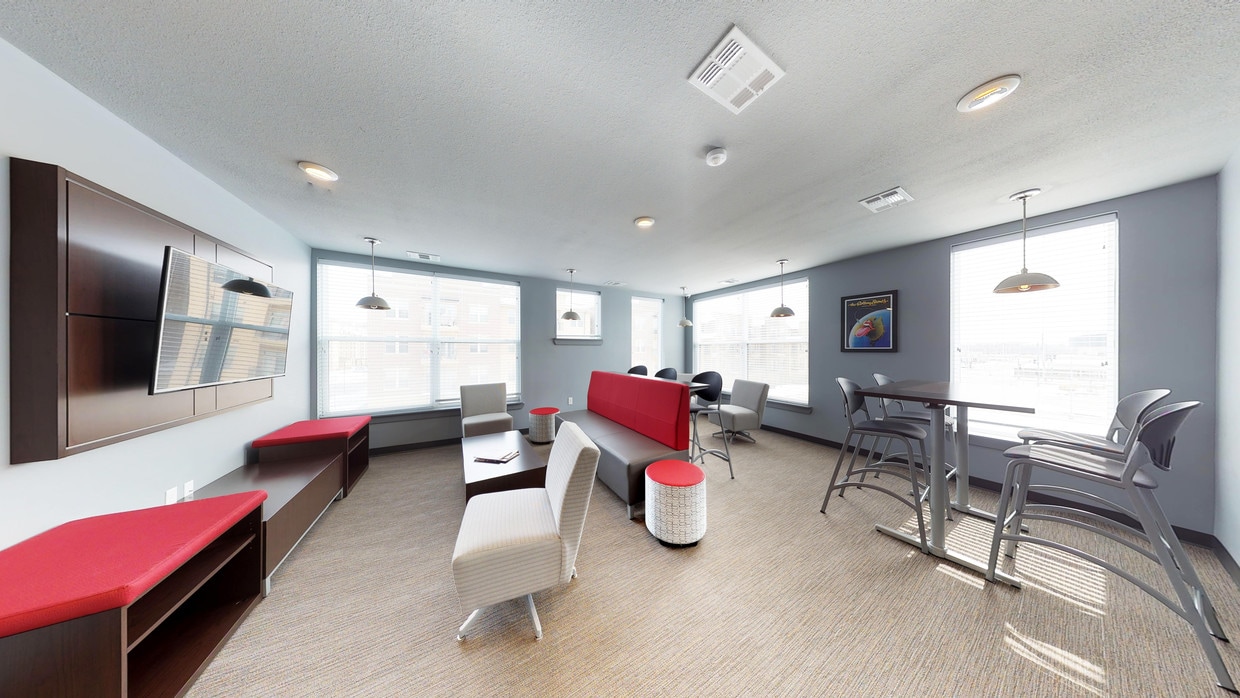 Photo - CUE at Aksarben Village Apartments
