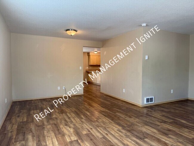 Photo - 53377 Eagle Ln