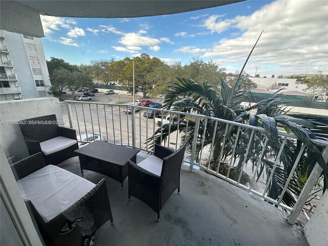 Photo - 486 NW 165th St Unit b-303