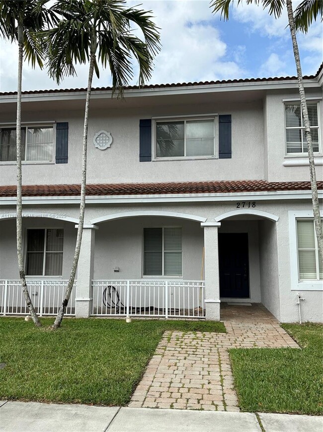 Photo - 2718 SW 82nd Ave Casa Adosada