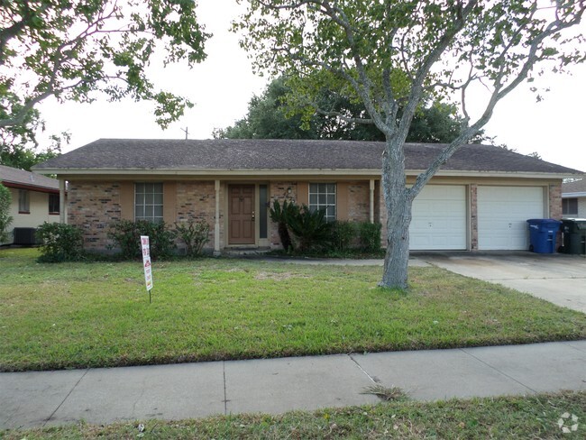 Building Photo - 4625 Bonner Dr Rental