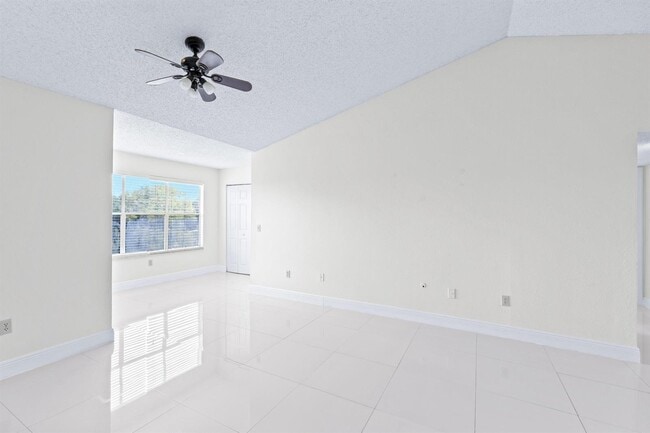 Photo - 1401 Village Blvd