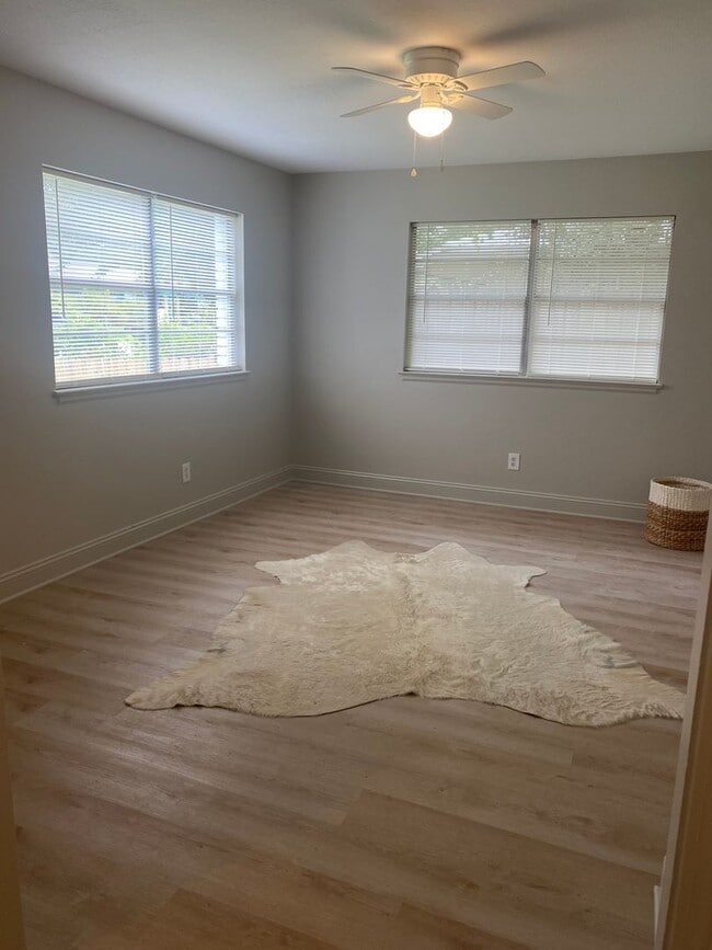 Photo - OCEAN SPRINGS GOLF CART DISTRICT - 3 BED 1 BATH HOUSE