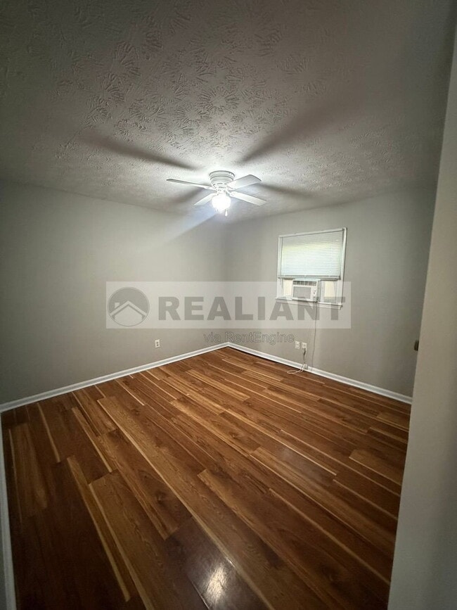 Photo - 1100 Shun Pike Unit A
