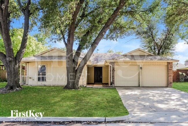 Building Photo - 2437 Slaton Dr Rental