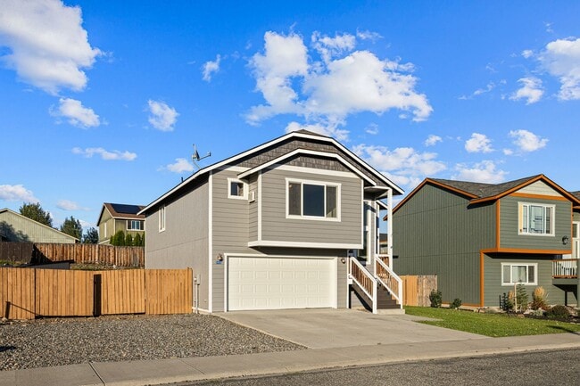 1911 West Peakview Drive