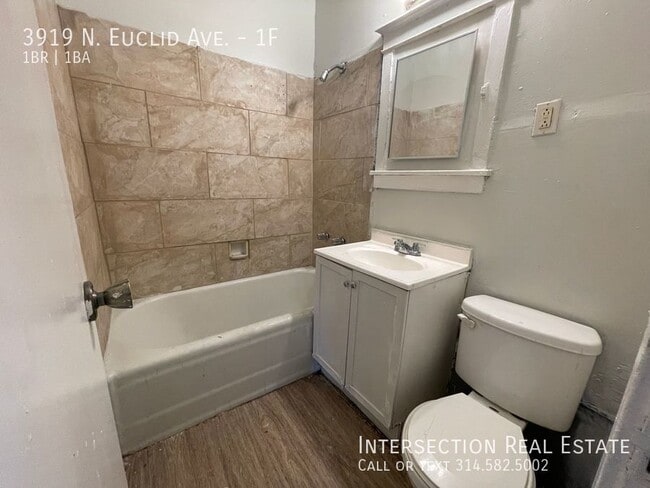 Photo - 3919 N Euclid Ave Unidad 1F