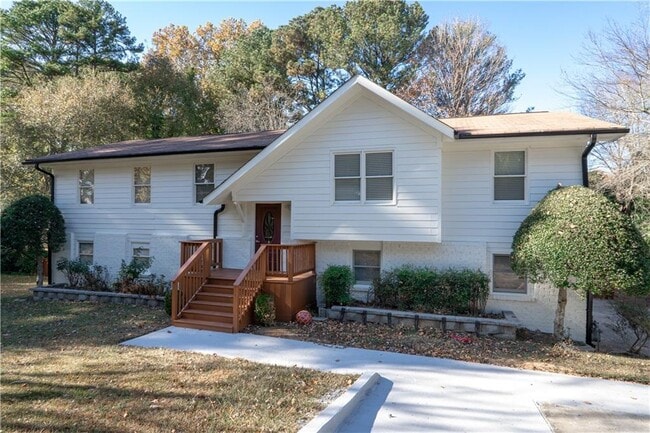 Photo - 3599 Lower Roswell Rd