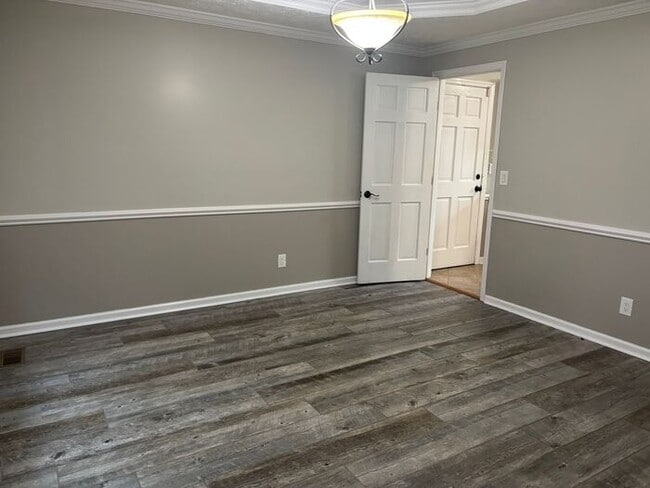 Photo - 867 Flintwood Rd