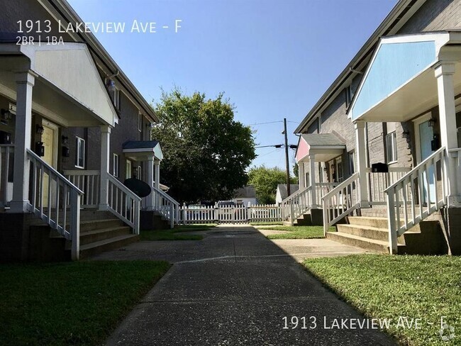 Building Photo - RENOVATED 2BD: Washer/Dryer IN Unit F Rental