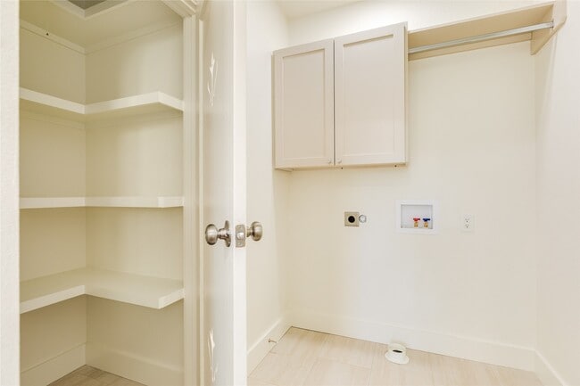 Photo - 2512 Avenue K