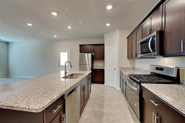 4109 Stockyard Station Ln