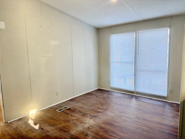 Photo - 205 W Conyers Ave