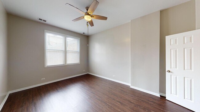 Photo - 1903 S Blue Island Ave