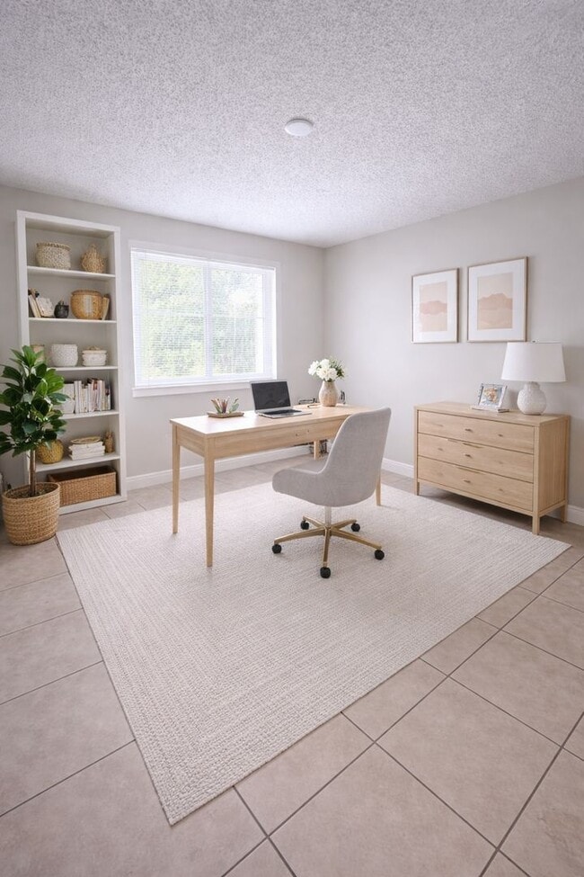 Photo - 3 bd/2.5 ba + Stainless Steel Appliances + 1 Car Garage + up to 3 Months Off! Unit 3848 - Queens