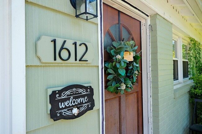 Photo - Pet-Friendly Fry's Spring Home With Fenced Yard