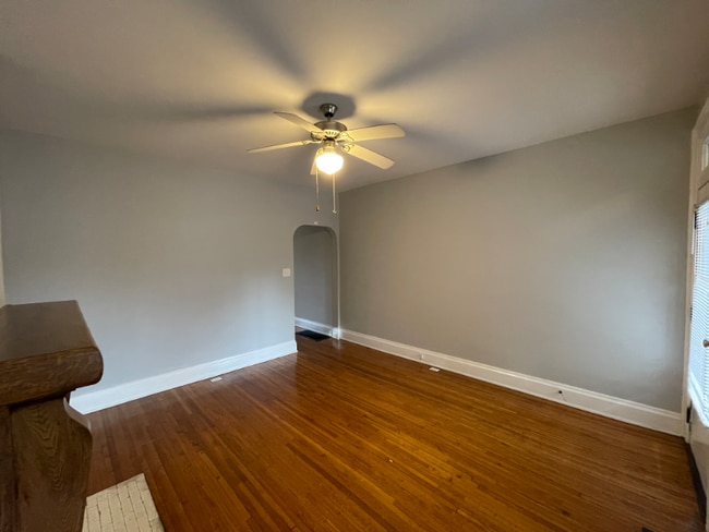 Photo - 80 W Greenwood Ave