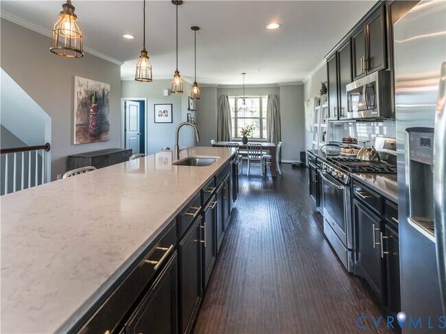 Photo - 10918 Parkshire Ln