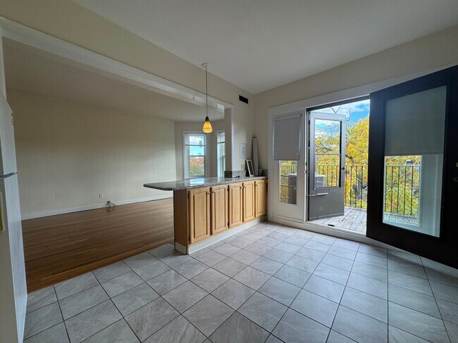 Photo - 1242 Commonwealth Ave Unit #7-A