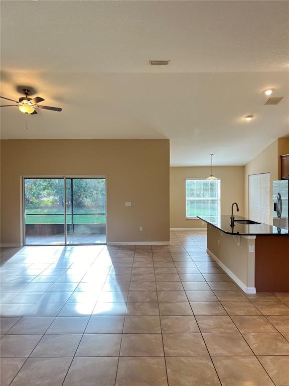 Photo - 6 Barbera Ln