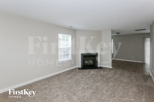 9143 Simonton Dr